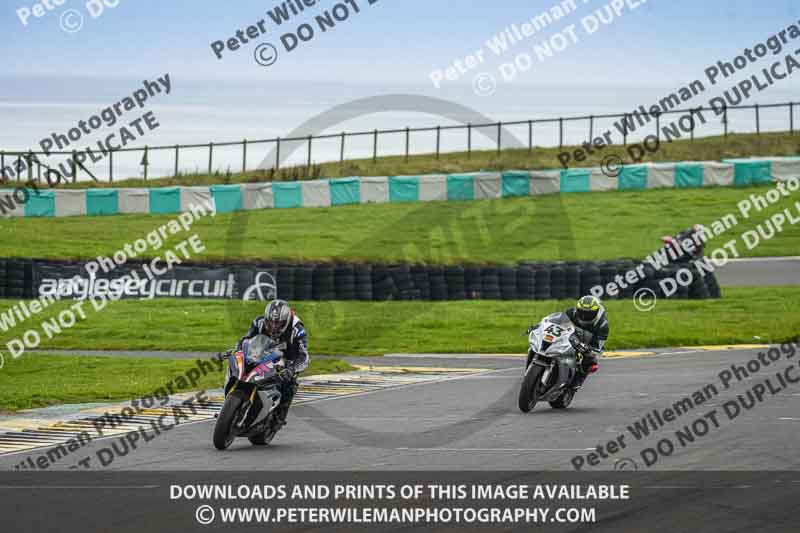 anglesey no limits trackday;anglesey photographs;anglesey trackday photographs;enduro digital images;event digital images;eventdigitalimages;no limits trackdays;peter wileman photography;racing digital images;trac mon;trackday digital images;trackday photos;ty croes